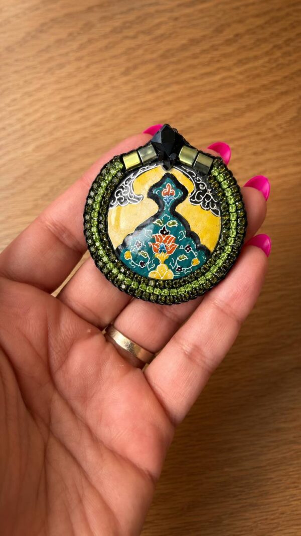 Handmade Brooch – Emerald Heritage